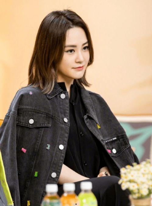 娱乐圈吃瓜王座女明星,揭秘女明星背后的神秘故事