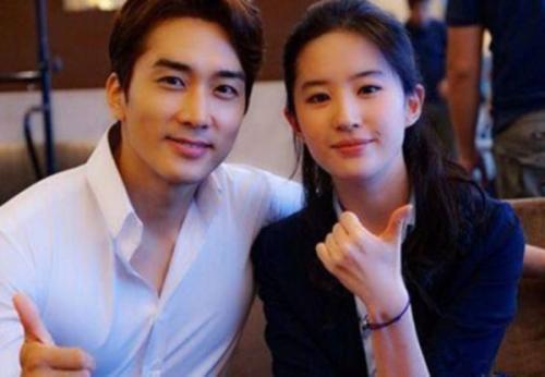 娱乐圈吃瓜论坛有哪些,揭秘明星幕后故事与八卦风云