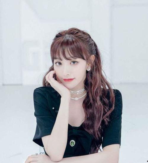 娱乐吃瓜君孔雪儿,娱乐吃瓜界的璀璨明星